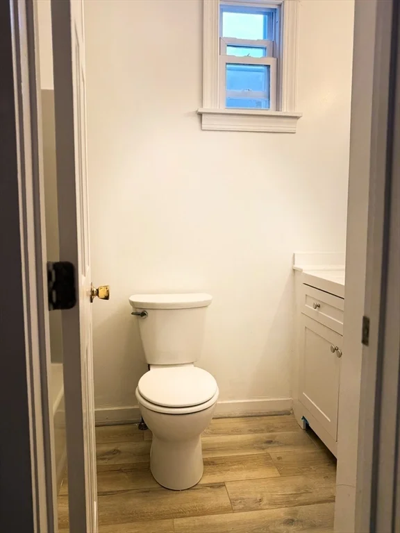 65 Chestnut St, New Bedford