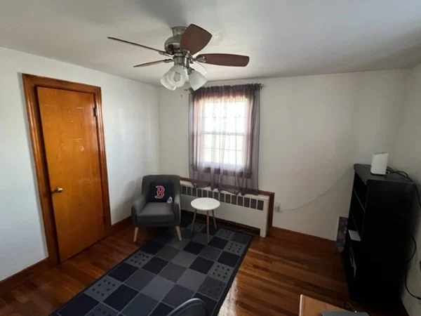 375 Elm St, Braintree
