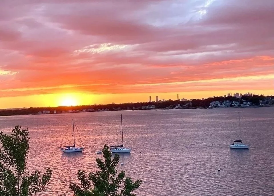 85 Regatta Rd, North Weymouth