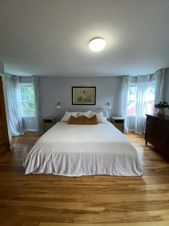 656 Grove St, Worcester