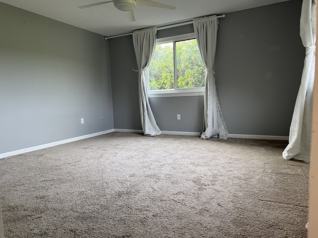 5 Leland Farm Rd, Ashland