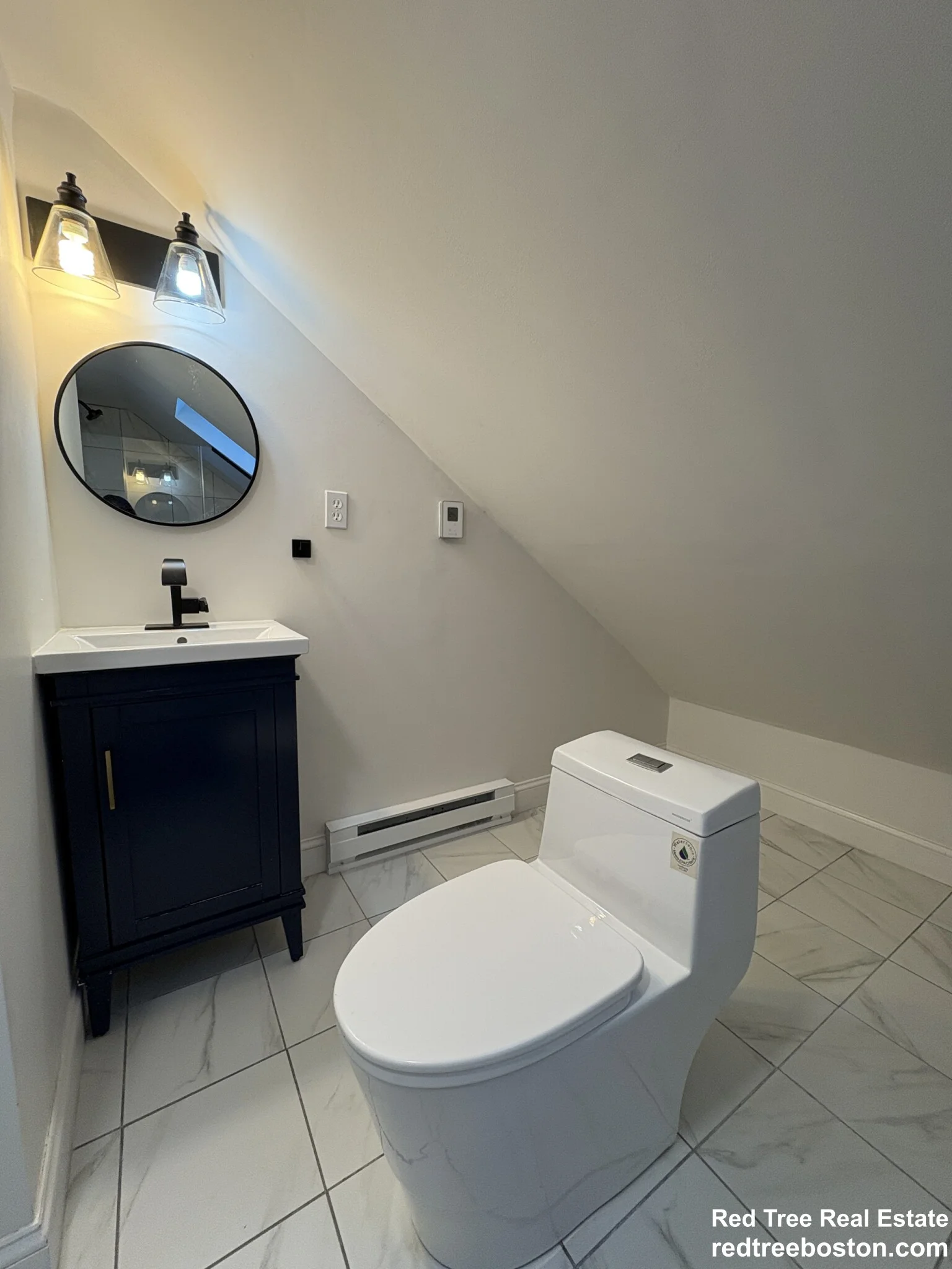 26 Garnet Rd, West Roxbury