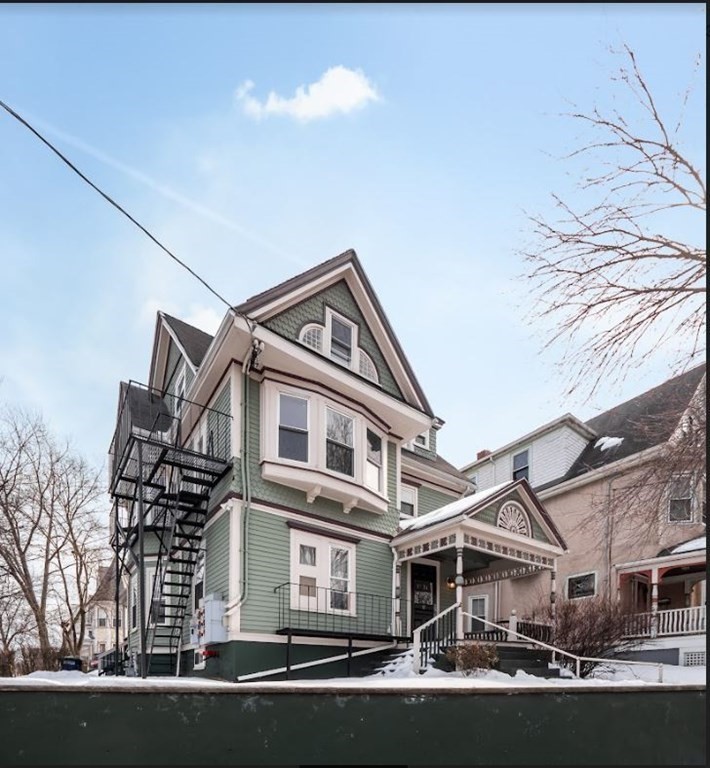 97 College Ave, Somerville