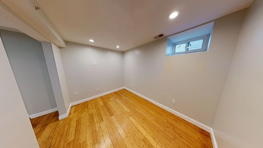 27 Chestnut Ave, Jamaica Plain