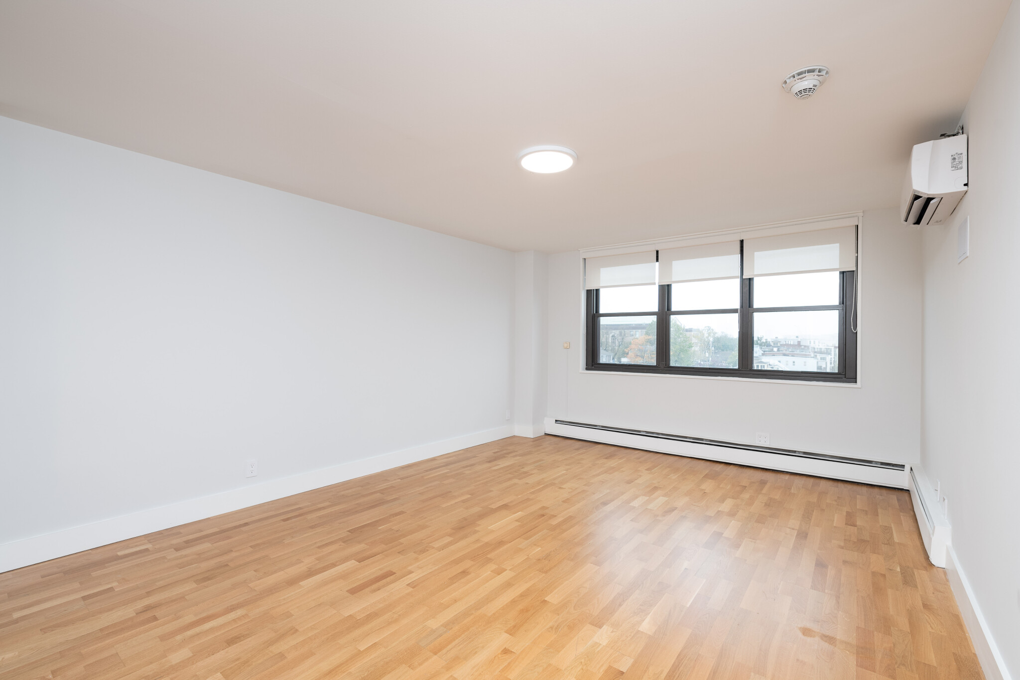 1410 Columbia Rd, South Boston