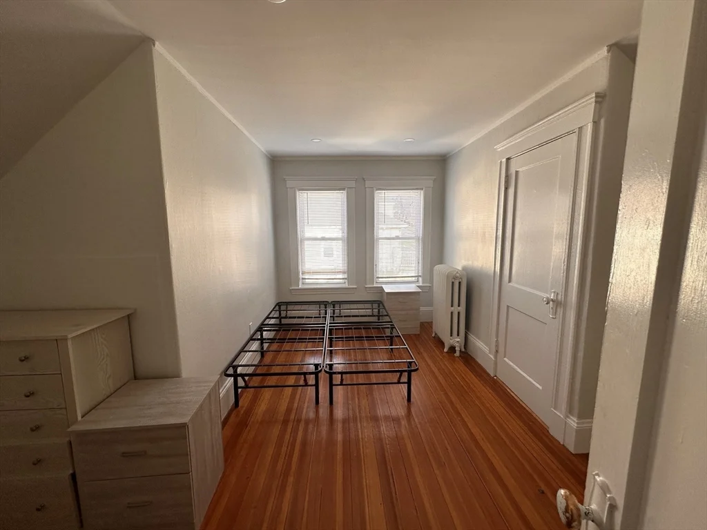 585 Main St, Watertown