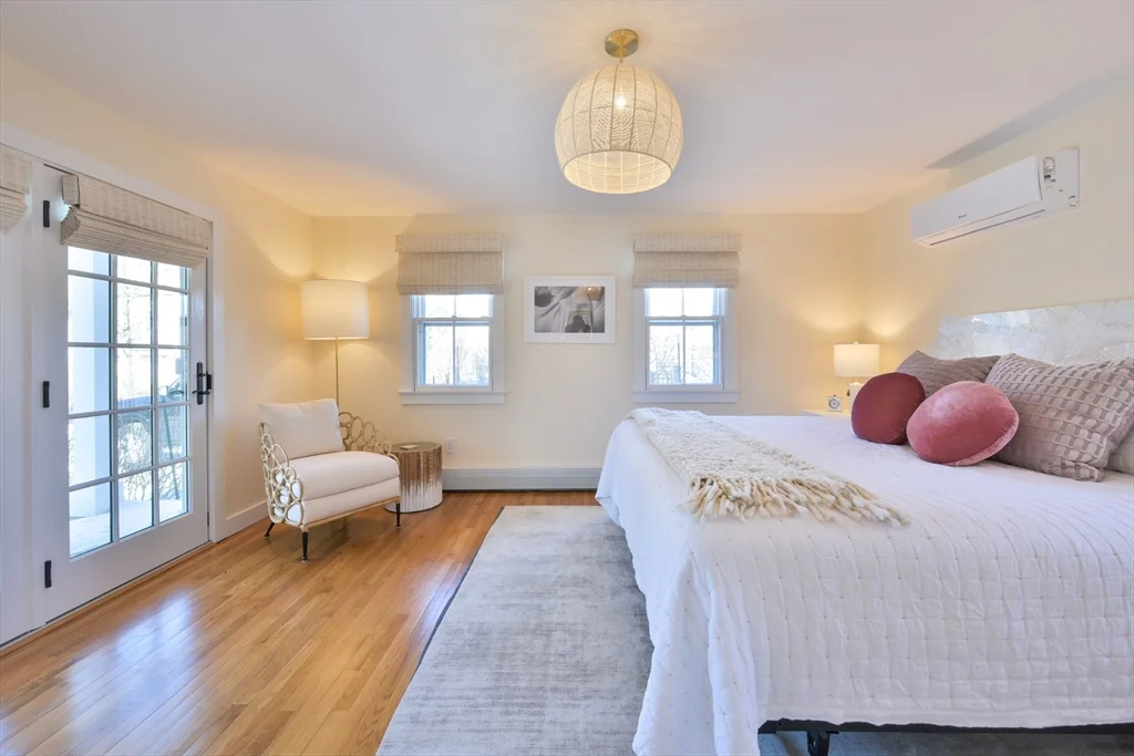 63 Monomoy Rd, Monomoy