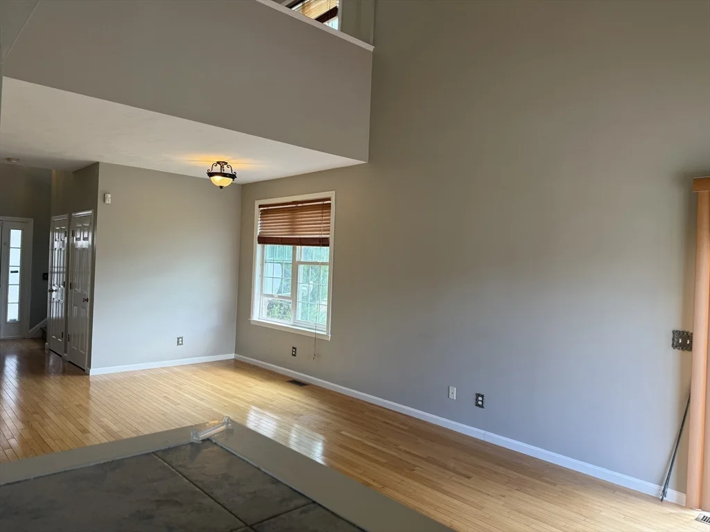 74 Odonnell Ave, Shrewsbury