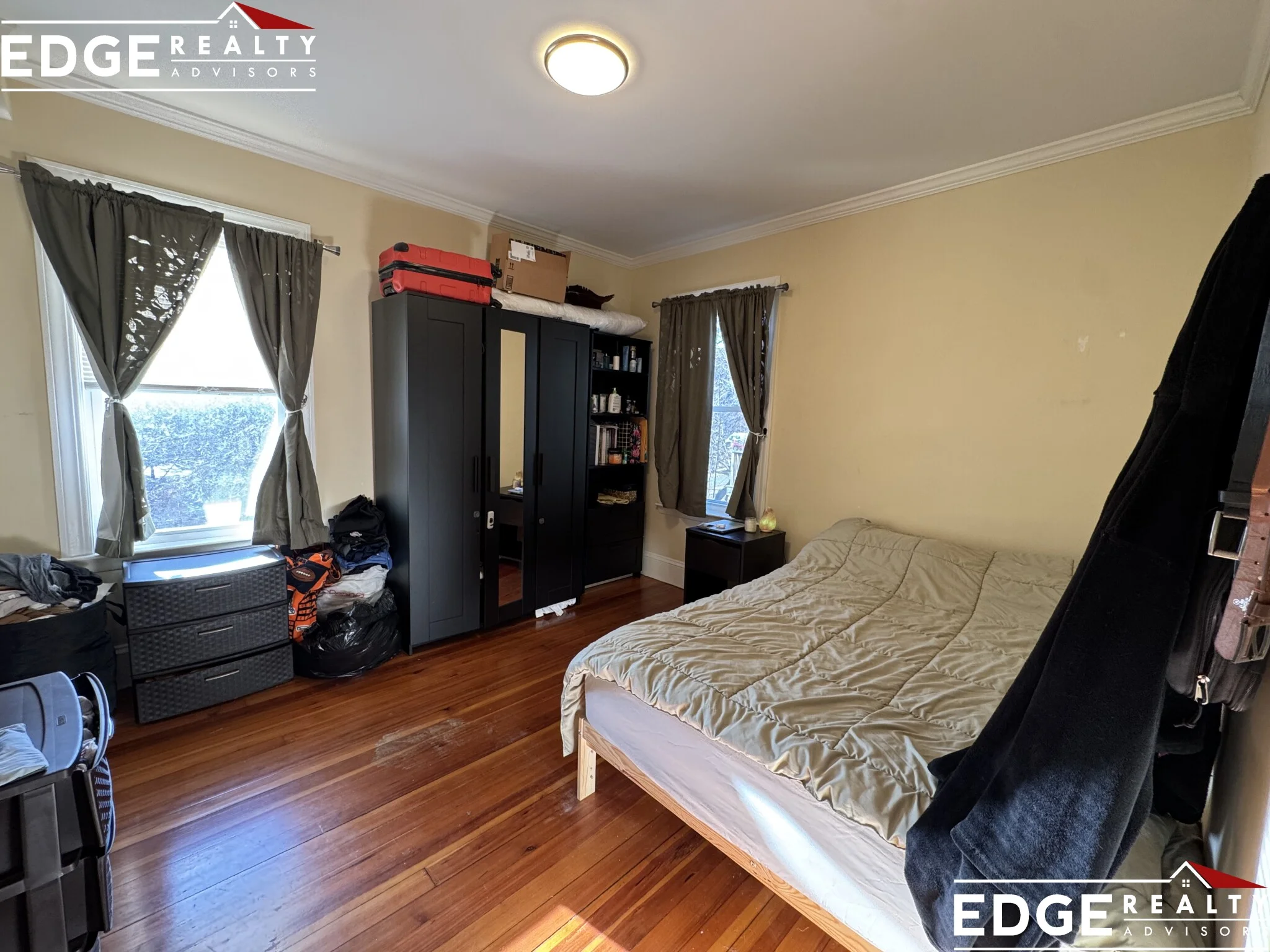 136 Summer St, Watertown