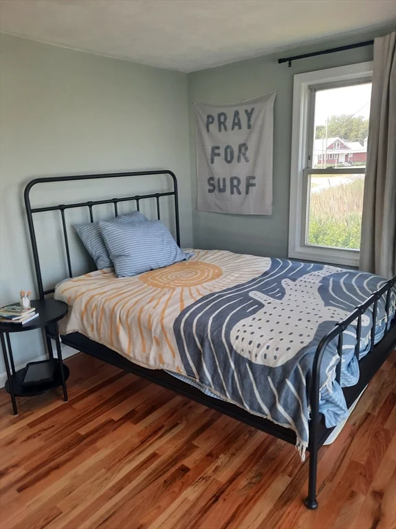 99 Scituate Ave, Scituate