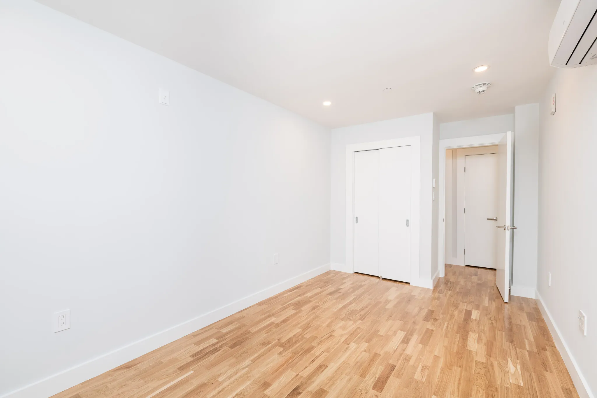 1410 Columbia Rd, South Boston