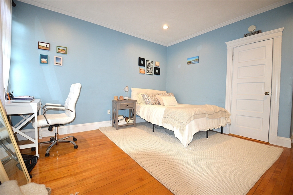 1793 Beacon St, Brookline