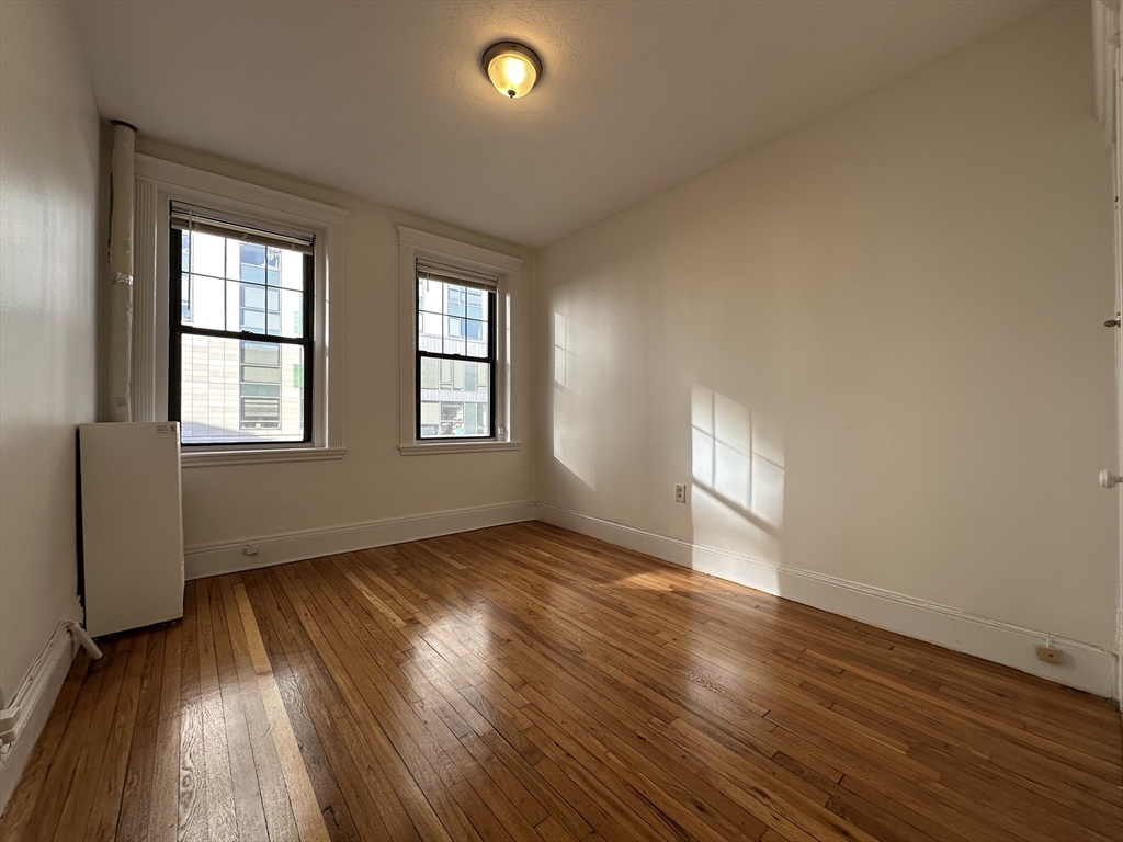 31 Peterborough St, Fenway