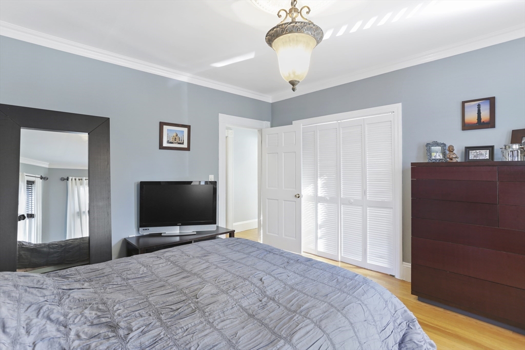 34 Bayard St, Allston