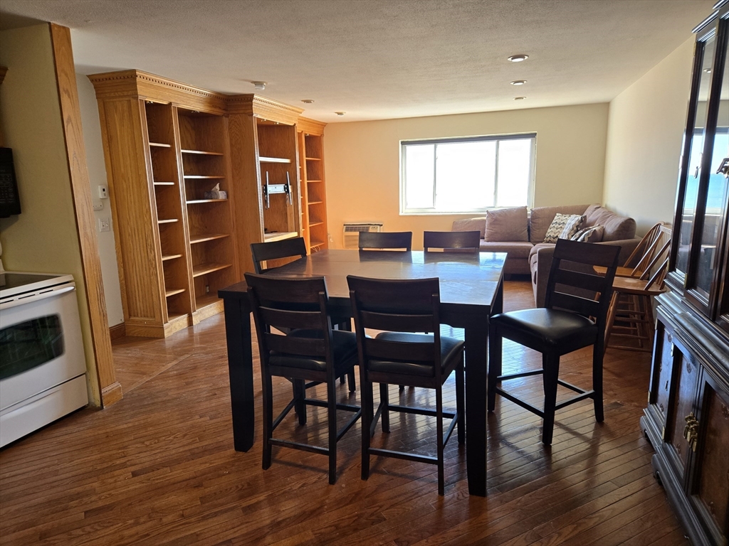 500 Revere Beach Boulevard, Revere