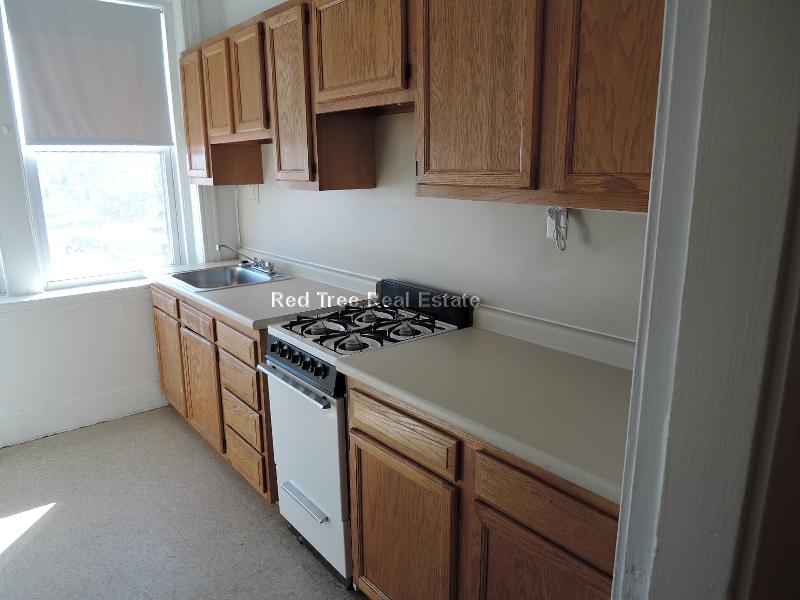 1810 Commonwealth Ave, Brighton