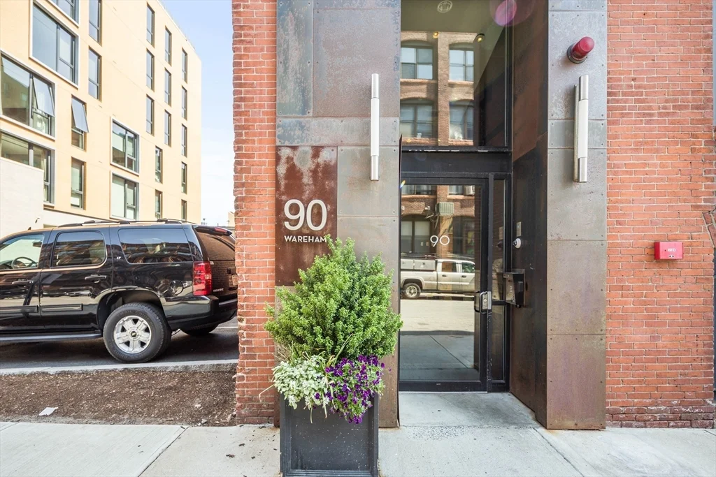 90 Wareham St, South End