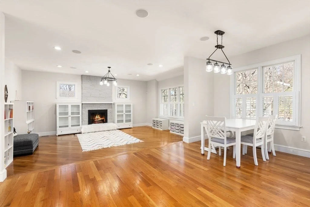 11 Bobolink Rd, Newton Lower Falls