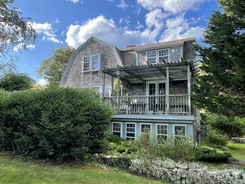 1720 Main Rd, Westport Point