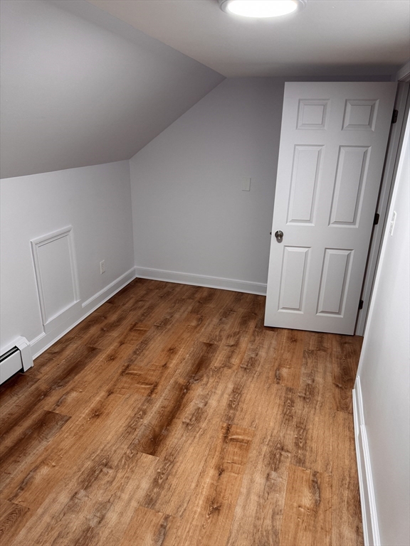 21 North Main St, Avon