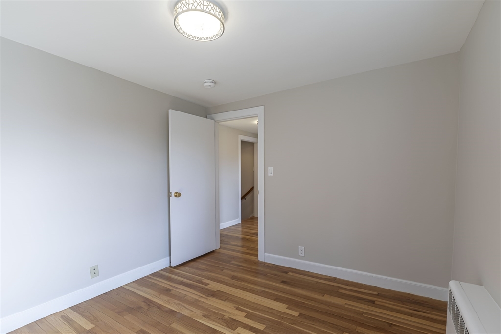 270 Cross St, Winchester