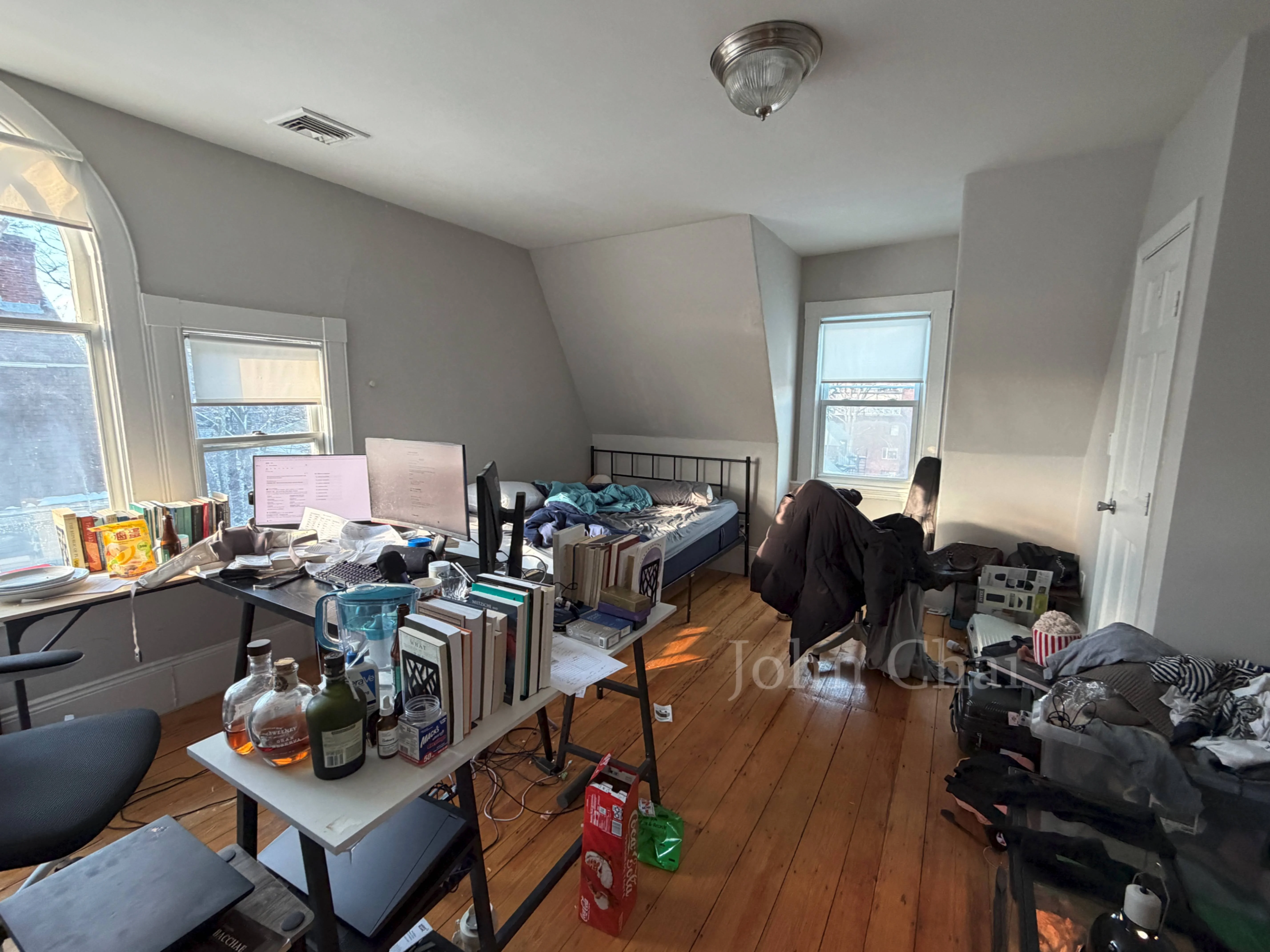 19 Braemore Rd, Brighton