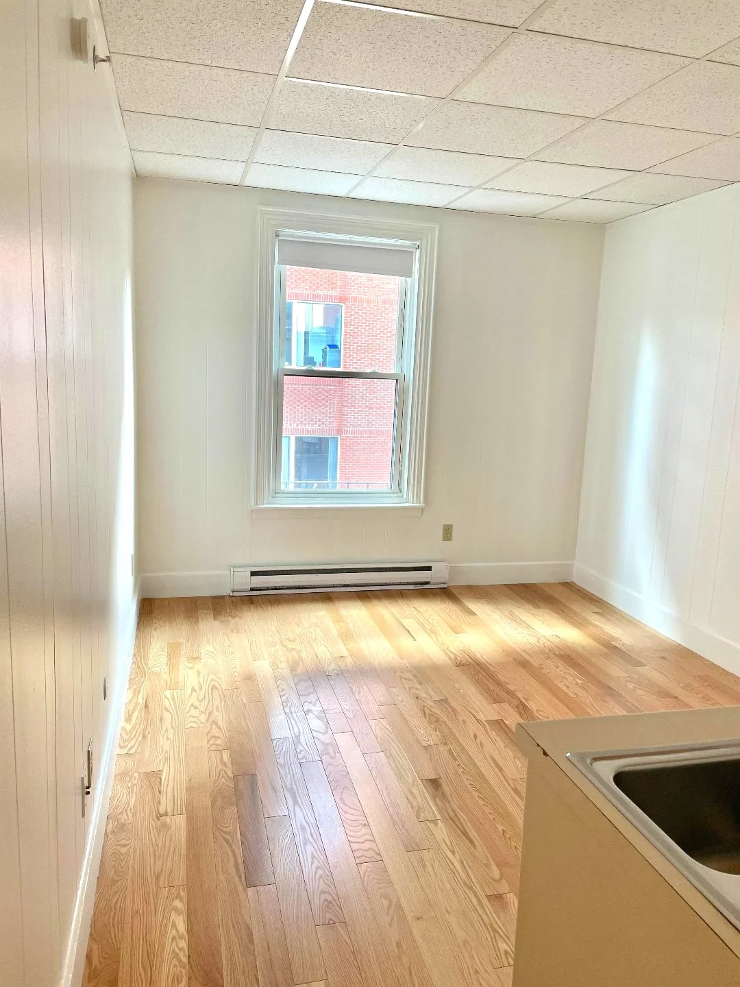 272 Newbury St, Back Bay