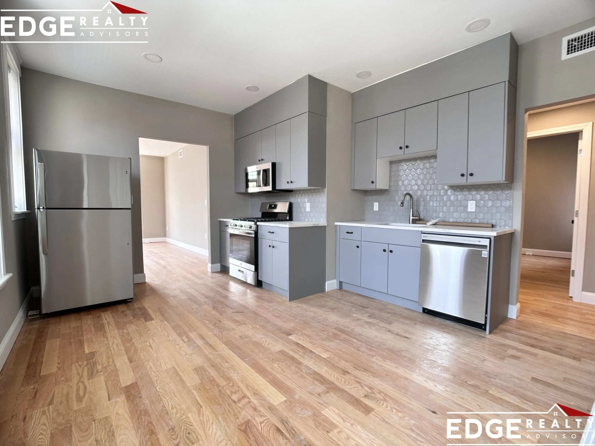 1912 Beacon St, Brighton