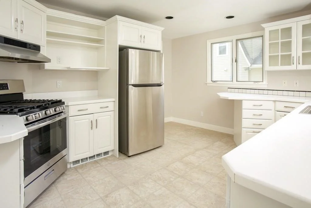 1603 Centre St, Newton