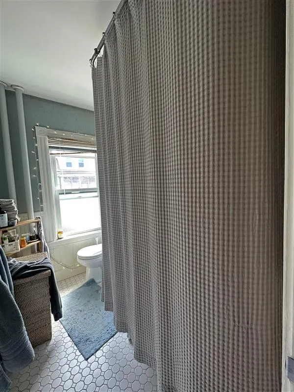 111 Woodstock St, West Somerville