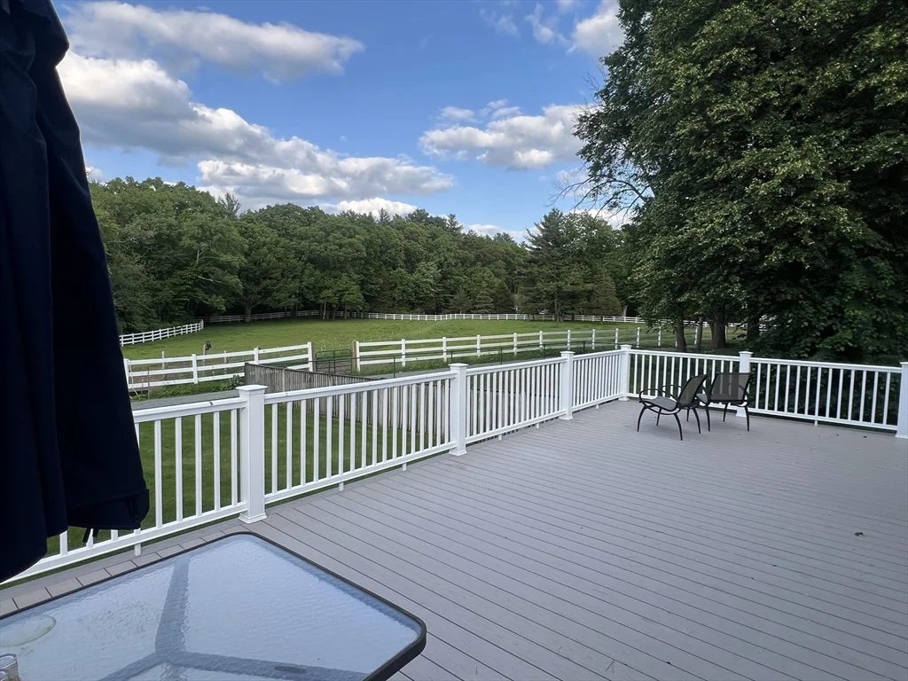 243 Dudley Rd, Bedford