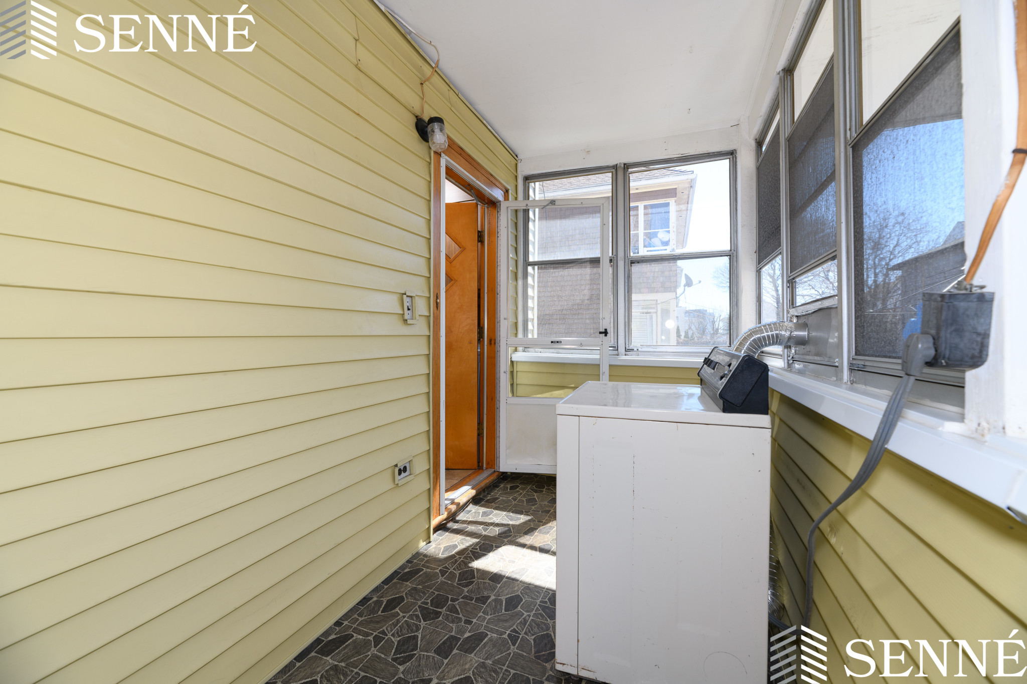 88 Ten Hills Rd, Ten Hills