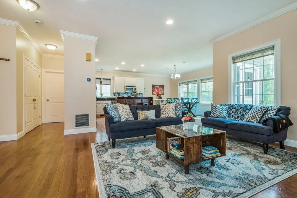 4 Cyrus Way, Northborough