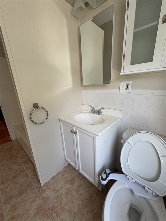 322 Wood, New Bedford