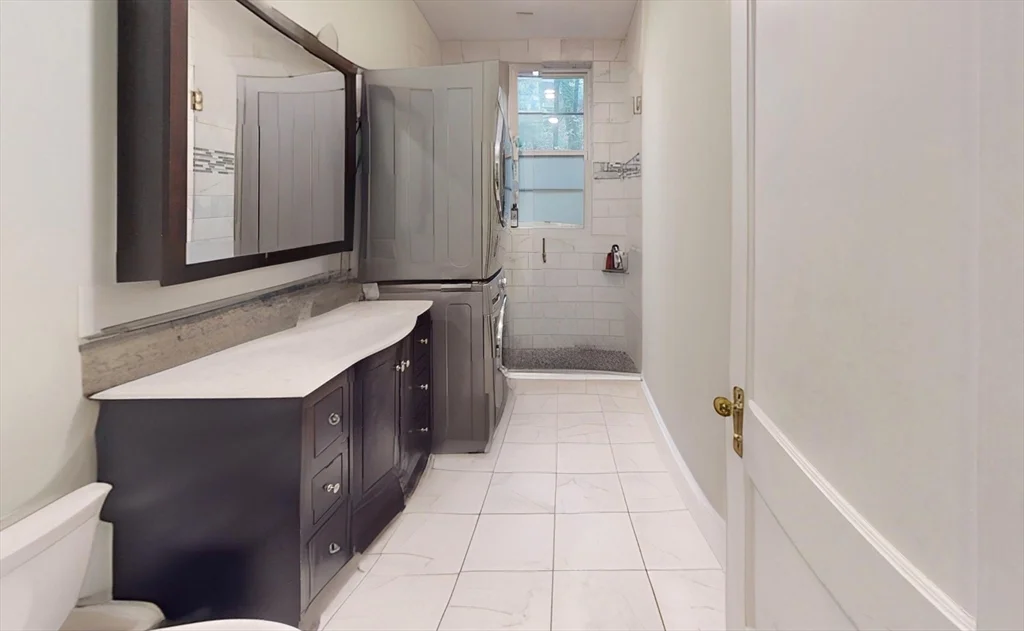 35 Westbourne Terrace  , Coolidge Corner