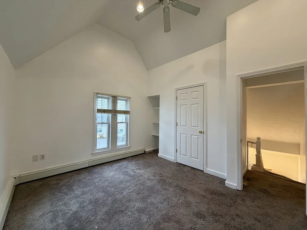 98 W Spring St, Avon