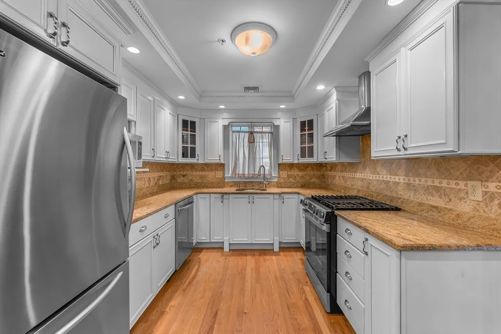 114 P St, South Boston