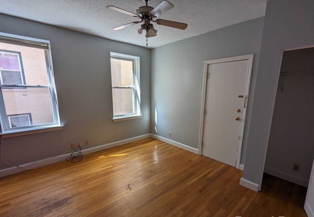 1415 Commonwealth Ave, Brighton