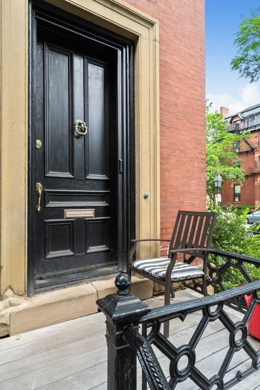 163 Marlborough St, Back Bay