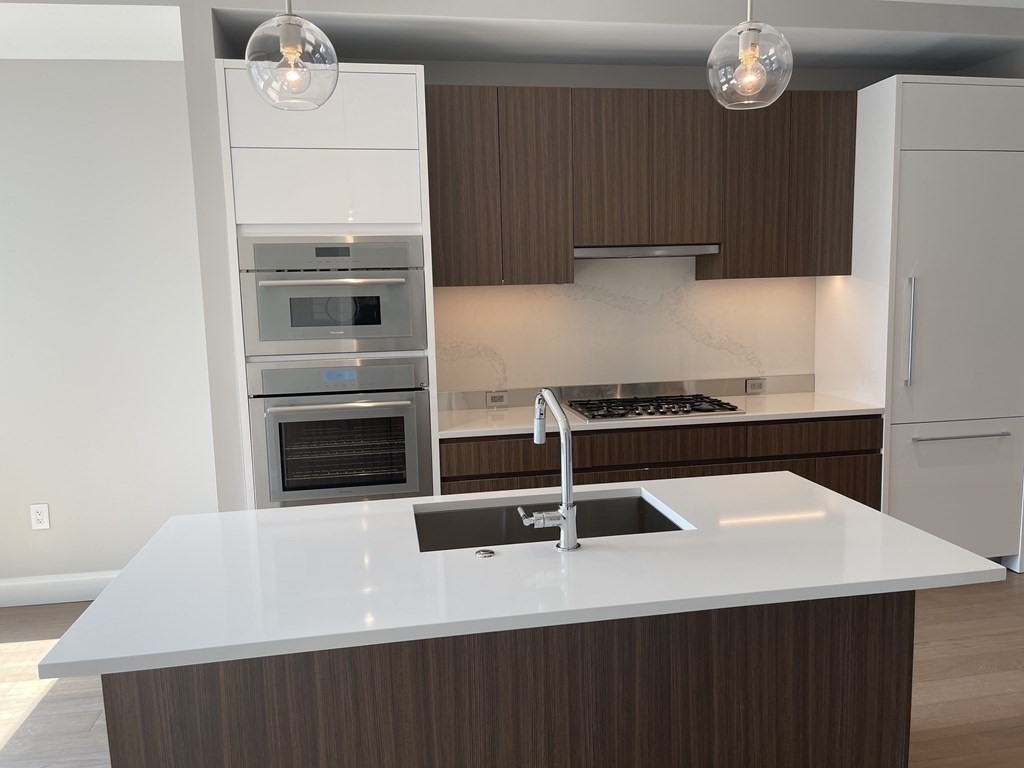 100 Shawmut Ave, South End