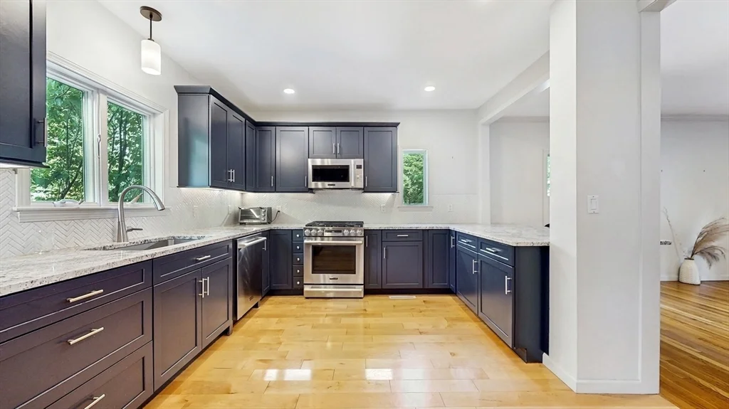 14 Chestnut St, Lindenwood