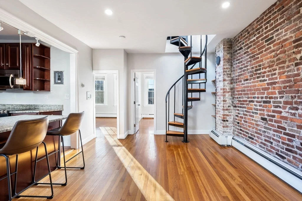 80 Revere, Beacon Hill