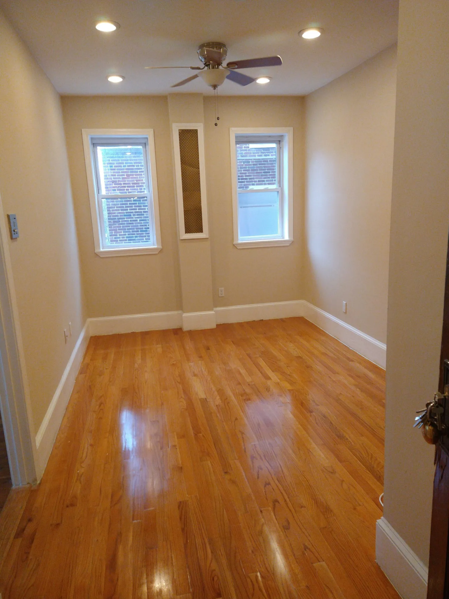 1197 Commonwealth Ave, Allston