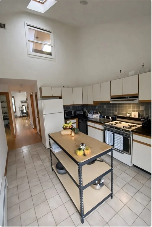 30 Newbern St, Jamaica Plain