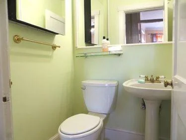 382 Commonwealth Ave, Back Bay