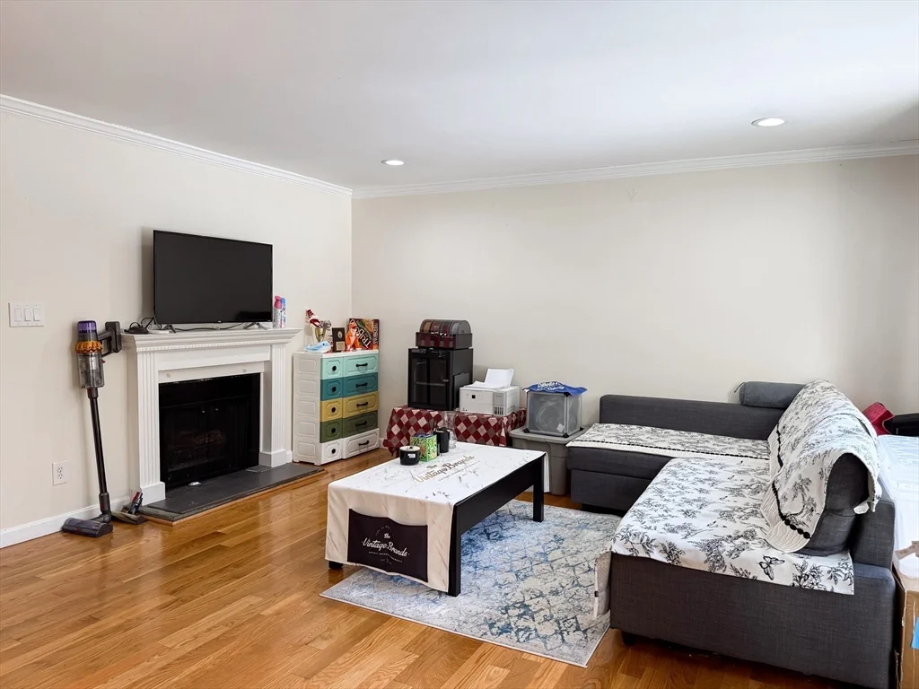 53 Jericho Rd, Weston