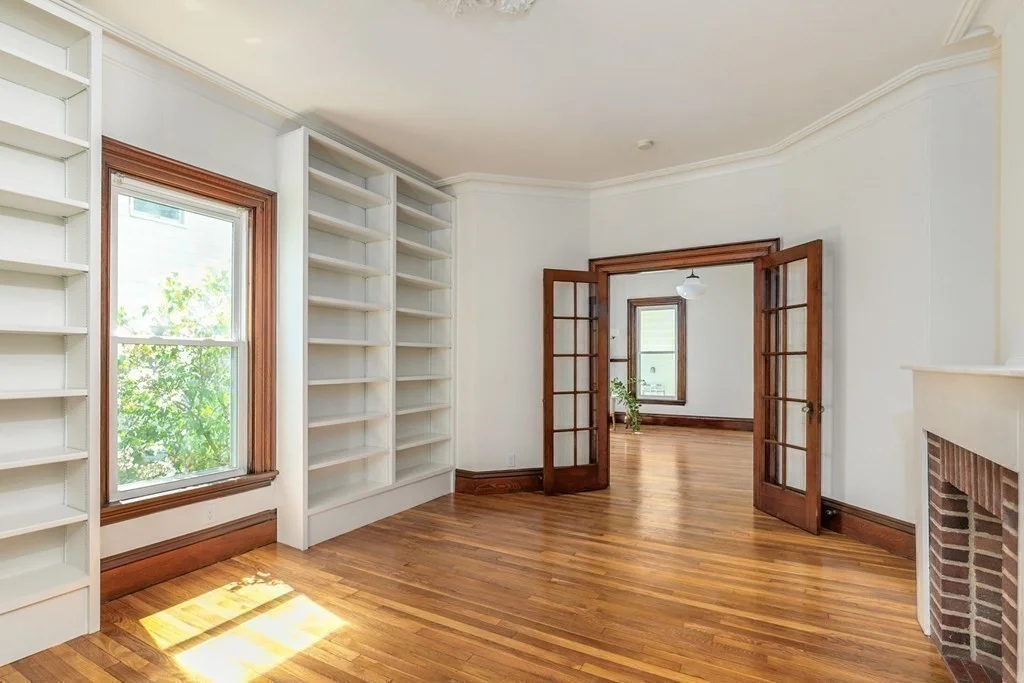 14 Evergreen, Winter Hill