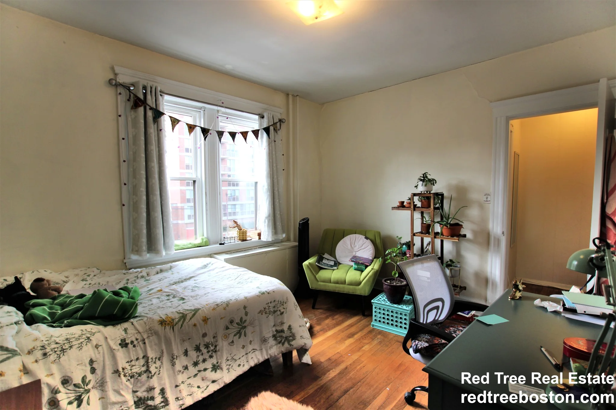 1999 Commonwealth Ave, Brighton