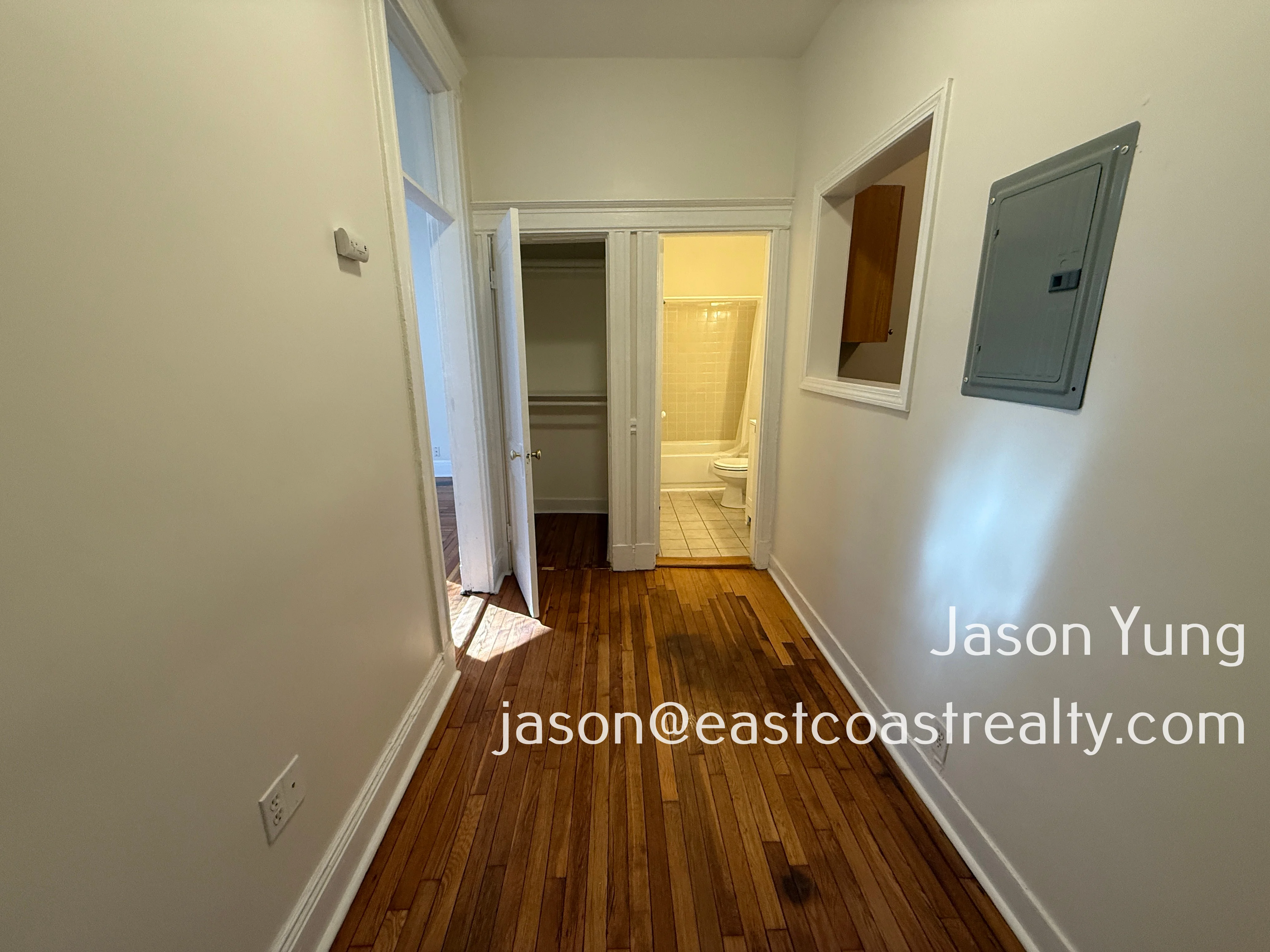 25 Queensberry St, Fenway