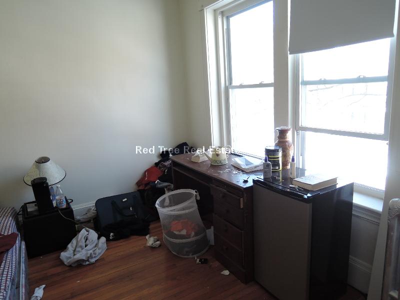 130 Englewood Ave, Brighton